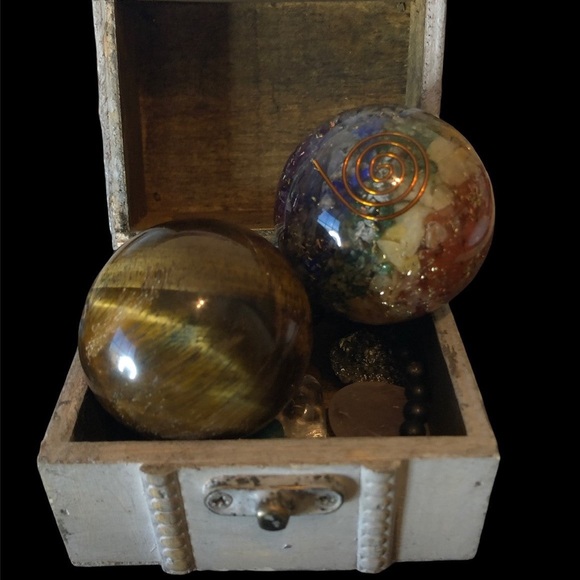 Tiger’s Eye Sphere - Picture 3 of 3